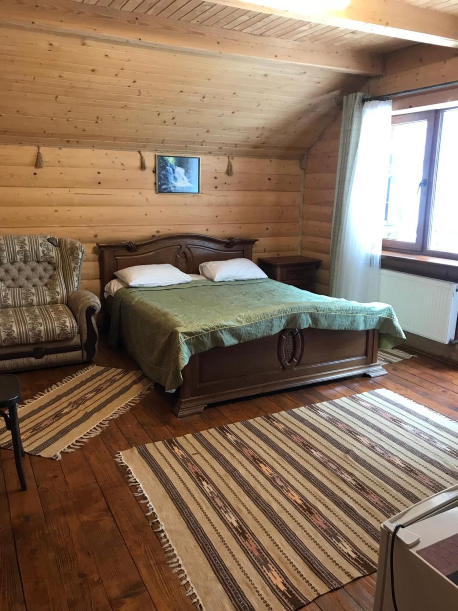 Hotel Dykyi Med Tatariv Kültér fotó