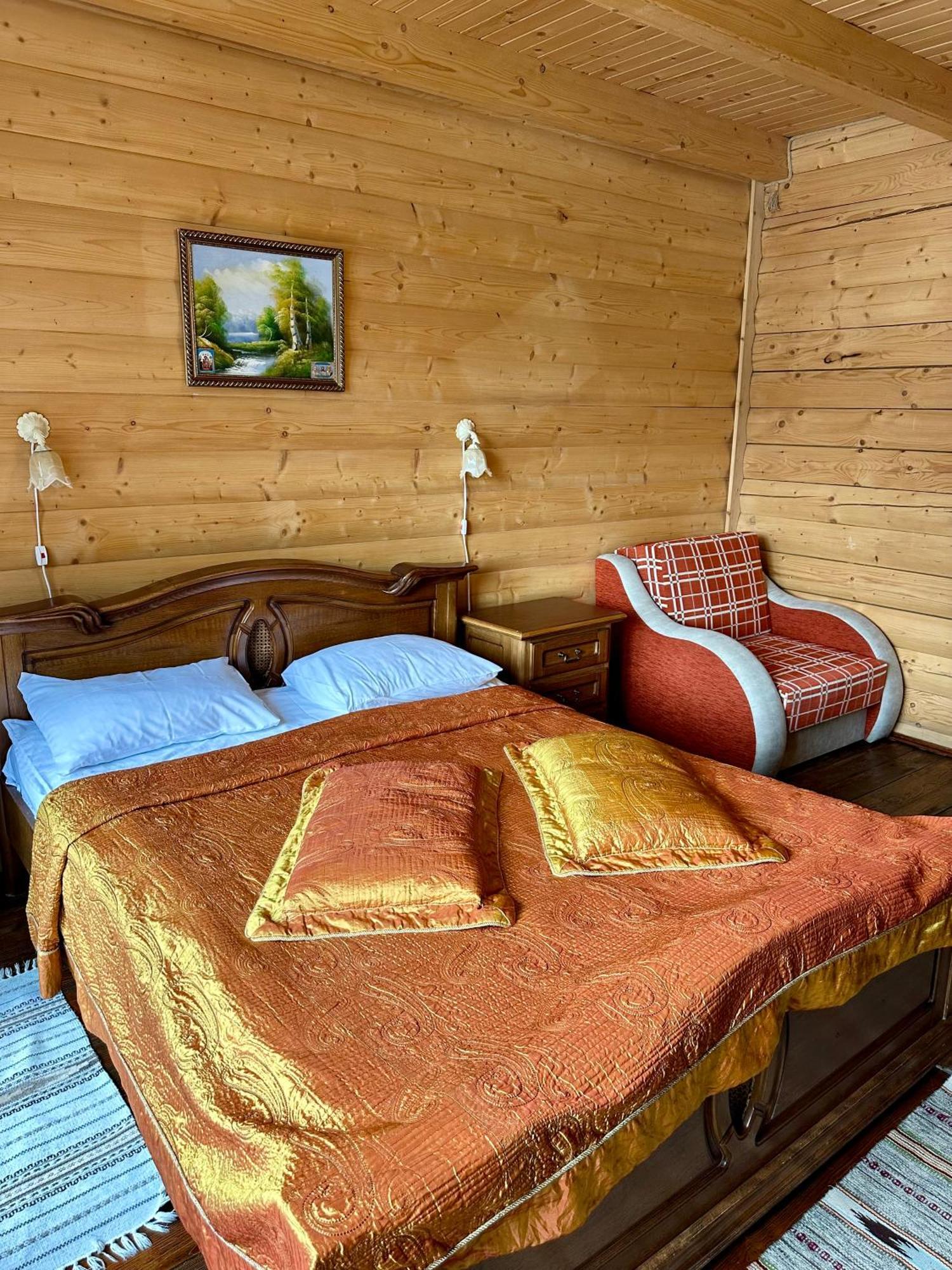 Hotel Dykyi Med Tatariv Kültér fotó